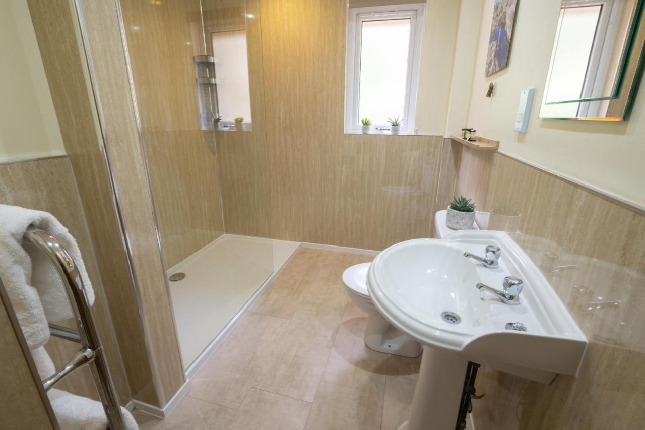 Birchbrae Highland Lodges オニック エクステリア 写真
